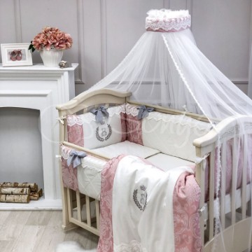 Lenjerie Patut Bebe Copii 8 piese DeLux Roz